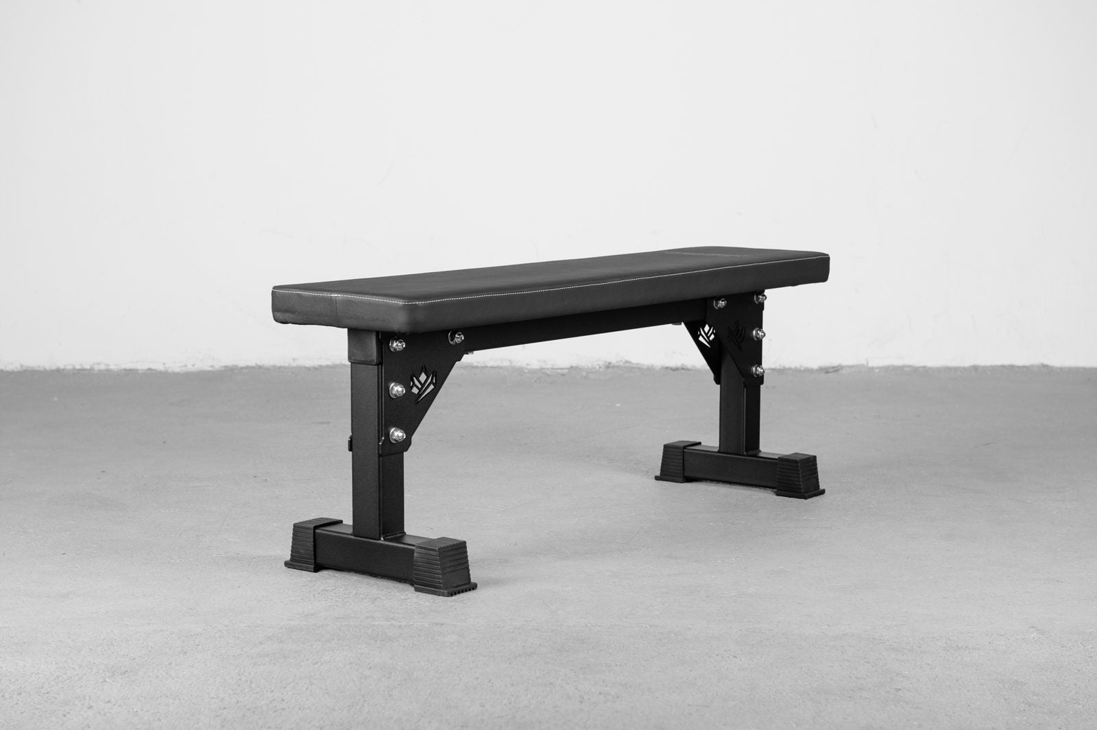 Outdoor Royal Flat Bench