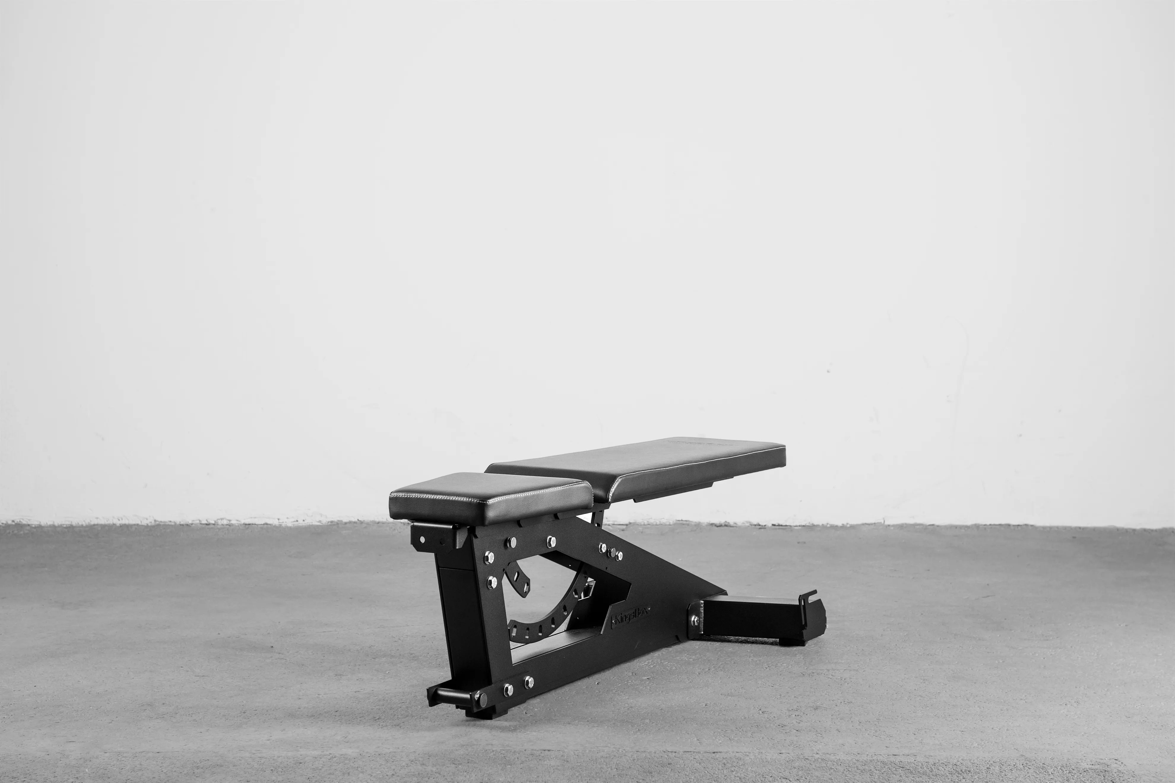 The Mad Throne Adjustable Bench