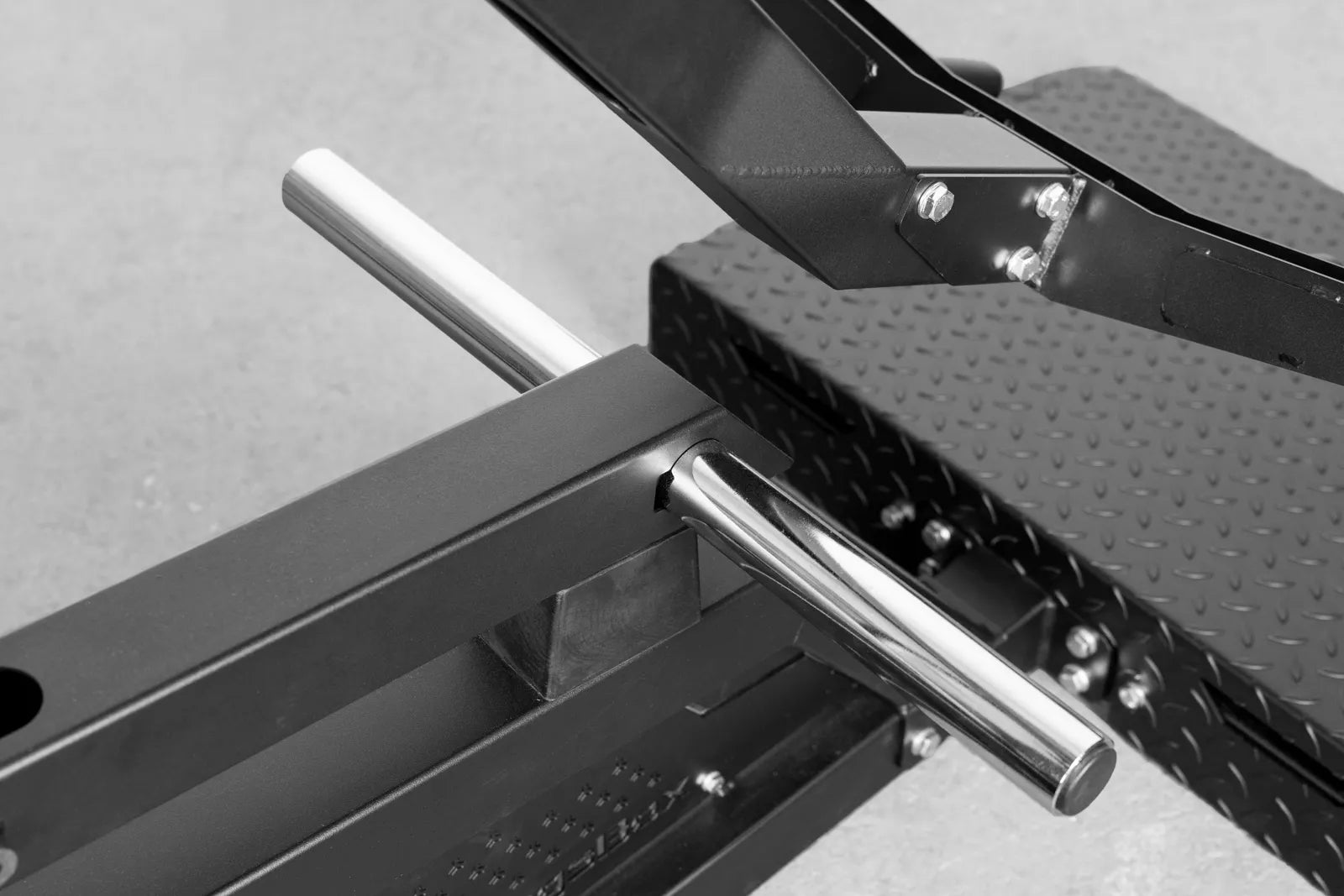 The Scorpius Row – Plate-Loaded Row Machine